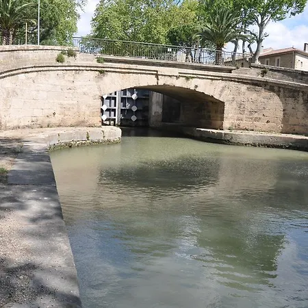 Les Barris *